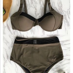 Cupshe Righteous Ardour High-waisted Bikini Set